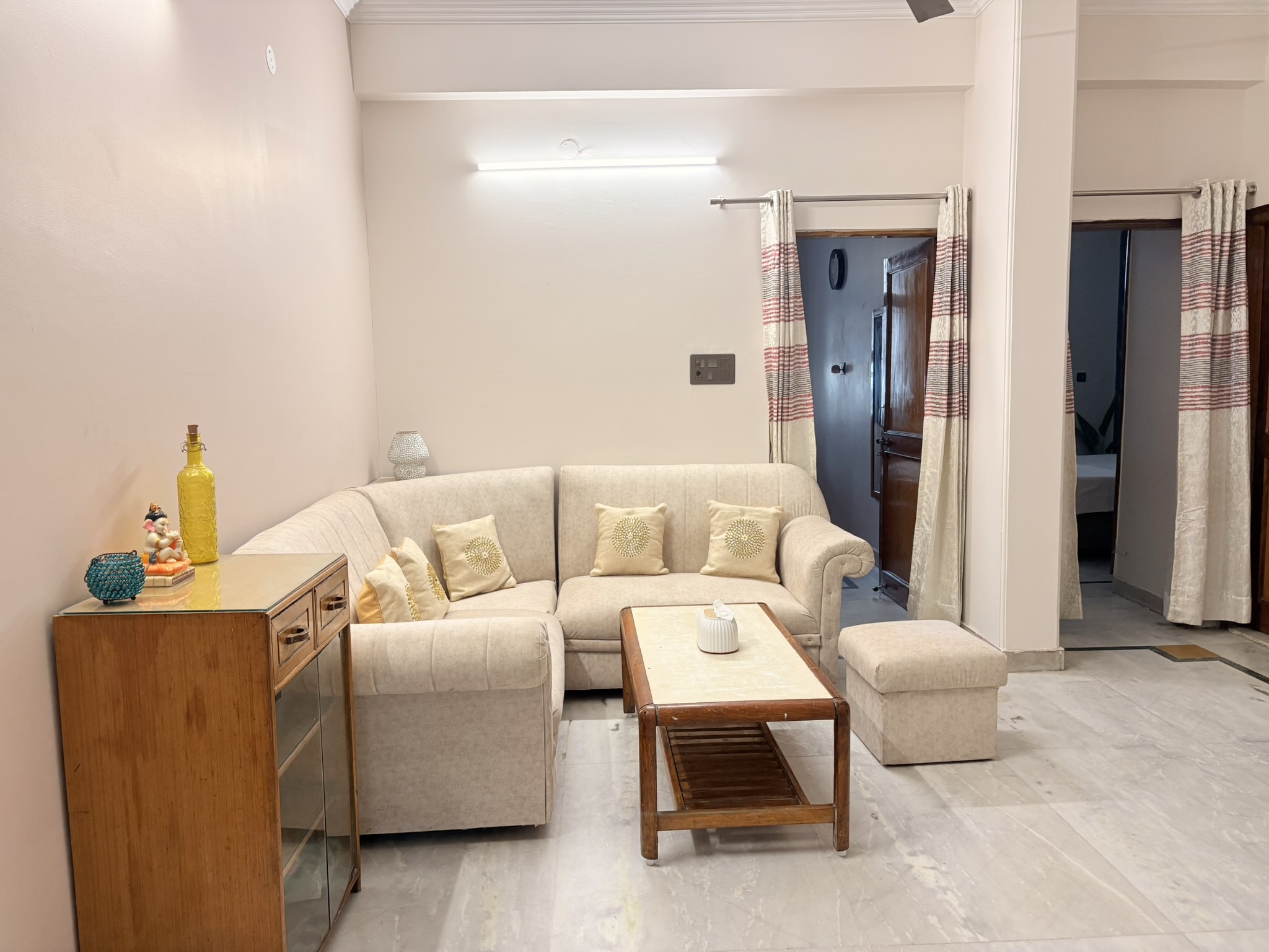 2 BHK Fully Furnished